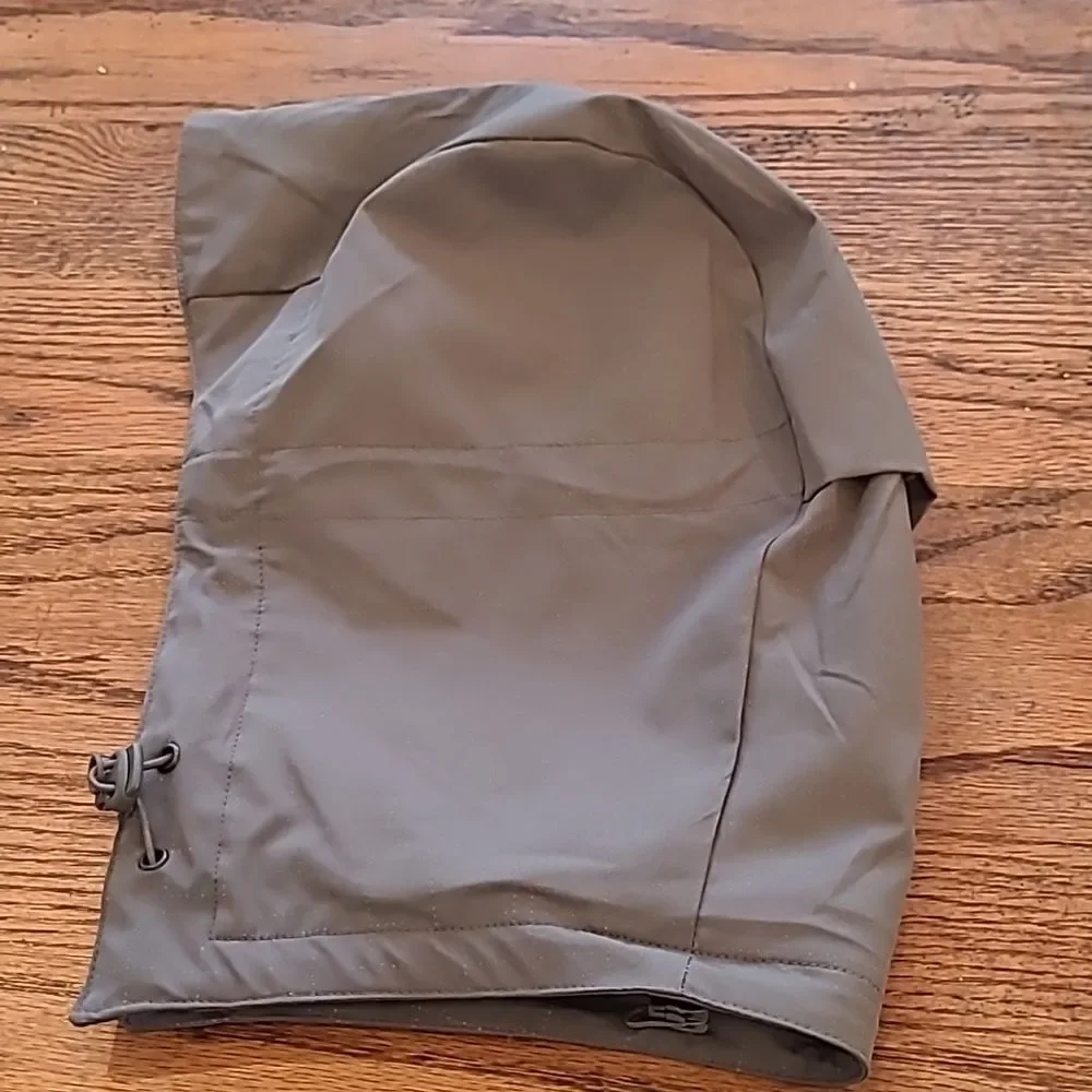 North End Valley Life  EZEM system sz L/G jacket/windbreaker NWOT